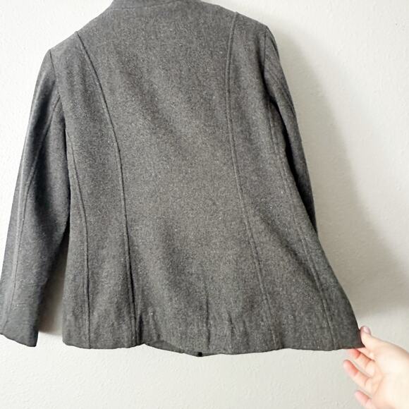 Chico's Size 1 Gray Wool Blend Beaded Embellished Jacket Women’s Size Medium - Picture 7 of 15